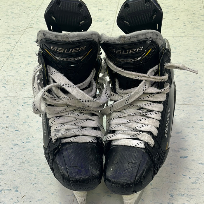 Used Bauer Supreme M5 Pro Size 5 Player Skate