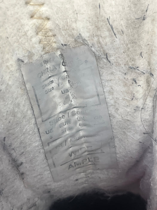 Used CCM JetSpeed FT475 Size 4 Skates