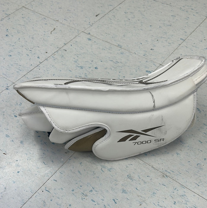 Used Reebok 7000 Senior Blocker