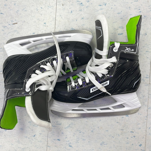 Used Bauer Vapor XLS Size 5 Player Skates