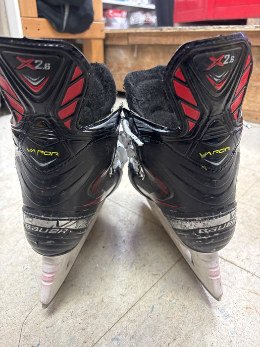 Used Bauer Vapor x2.6 3.0D Skates