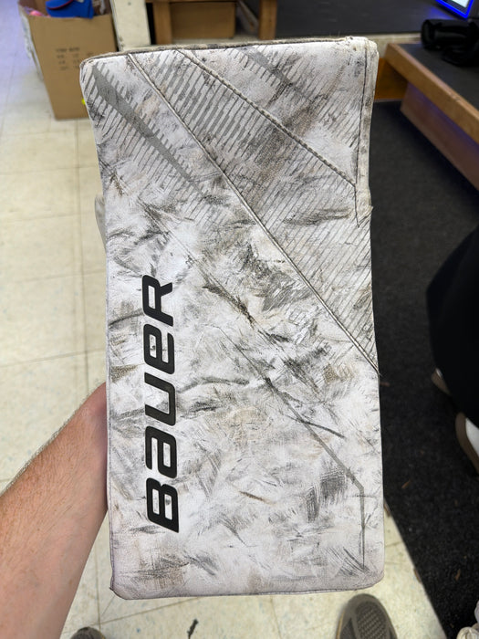 Used Bauer Supreme S29 Intermediate Catcher and Blocker Set