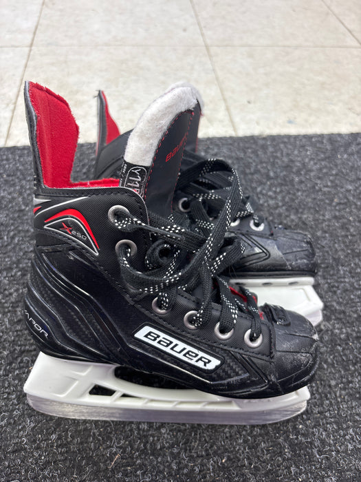 Used Bauer Vapor x250 Youth 11.0R Skates