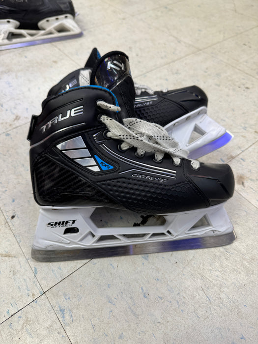 Used True Catalyst 5X4 Goal Skates 3.0D