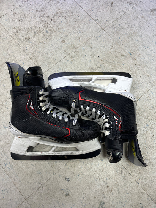Used NHL Leafs Bauer Vapor Hyperlite2 Pro Stock Skates