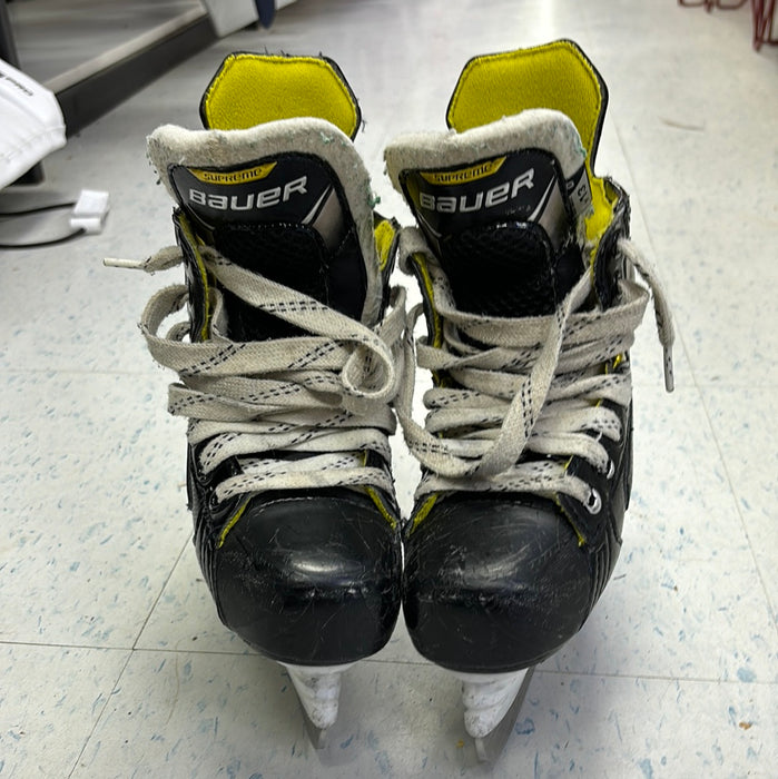Used Bauer Supreme 3s Youth 13.0 Skates