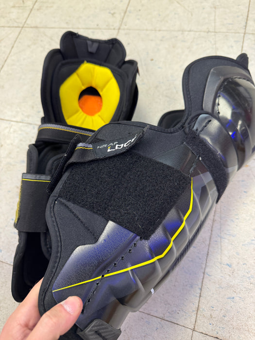Used CCM Tacks 6052 14" Shin Guards