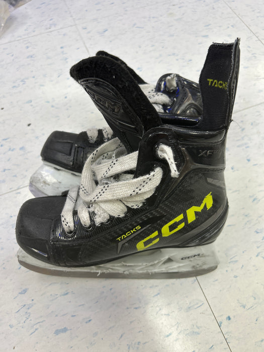 Used CCM Tacks XF Pro Youth Player Skates
