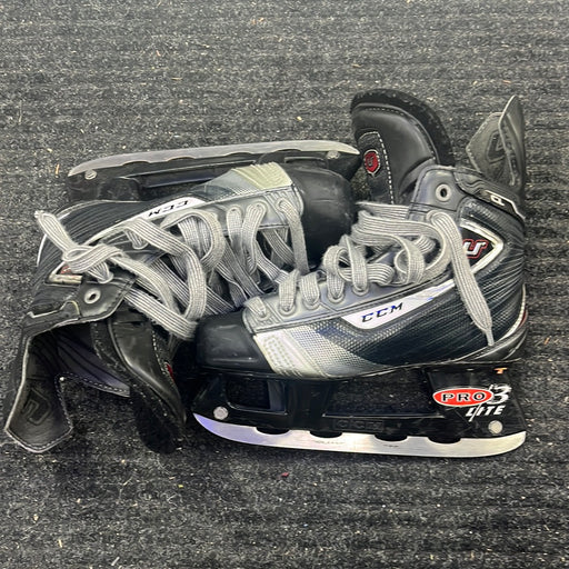 Used CCM U CL Size 4 Player Skates