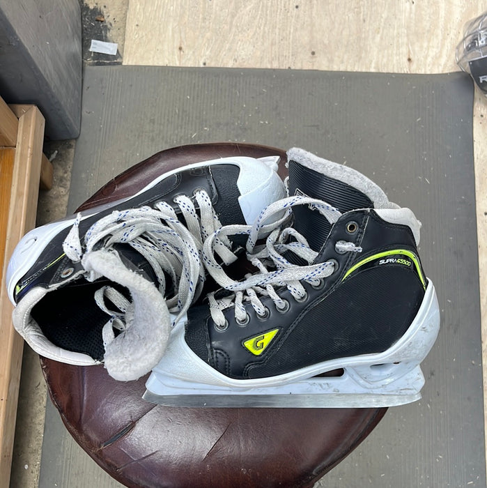 Used Graf Supra 5500 Size 5 Goal Skates