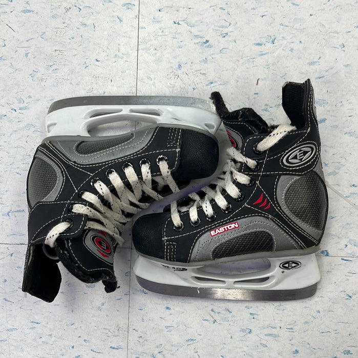 Used Easton Synergy Size 11 Youth Player Skates
