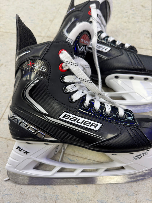 Used Bauer Vapor X3.5 Skates 3.5D