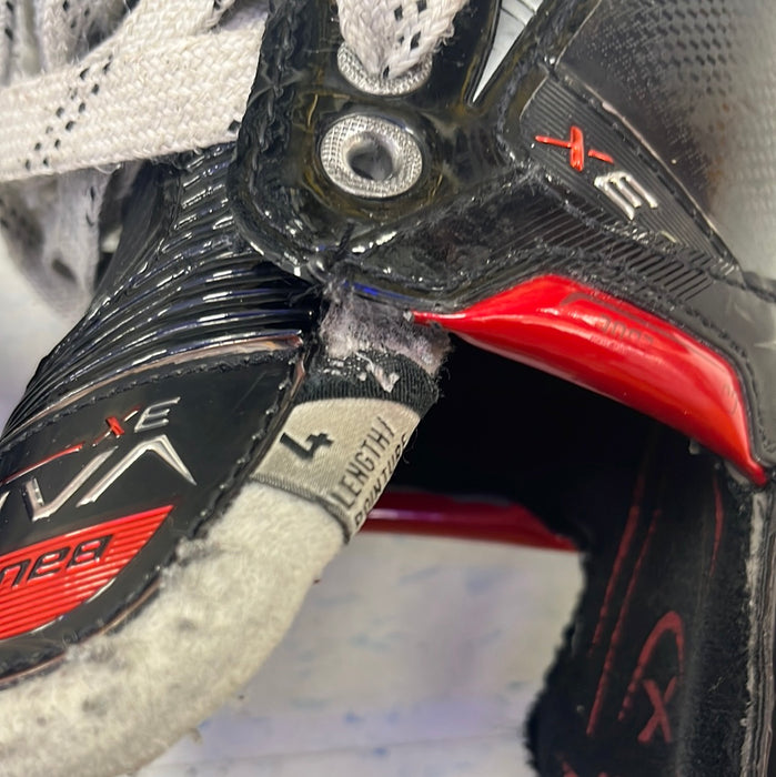 Used Bauer Vapor 3X Size 4 Player Skates