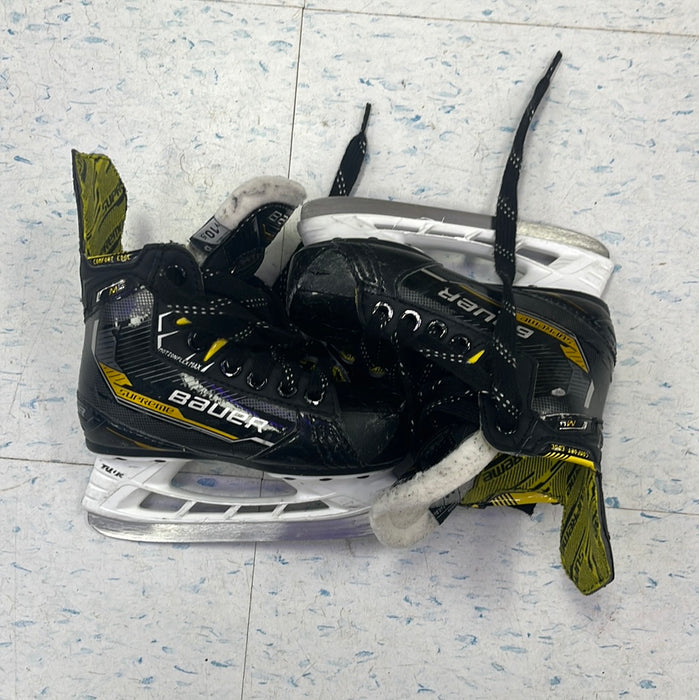 Used Bauer Supreme M4 Size 10.5 Youth Player Skates