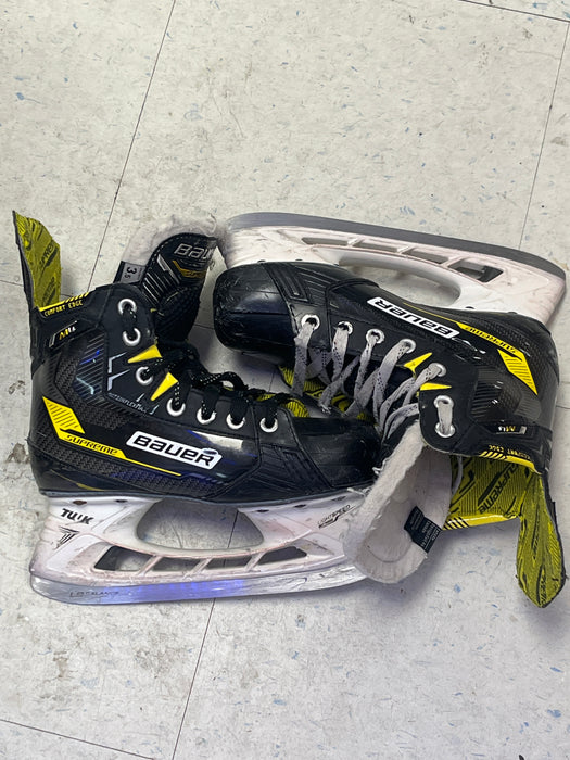 Used Bauer Supreme M4 Size 3.5 Skates