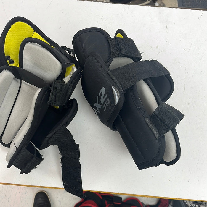 Used Warrior R/X2 Junior Knee Pads