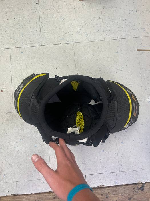 Used CCM SuperTacks Junior Large Shoulder Pads