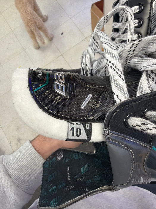 Demo Bauer Supreme F30 Size 10.0D Skates