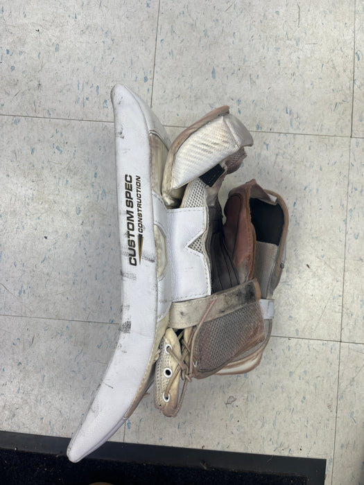 Used Vaughn V7 Pro XF Senior Blocker