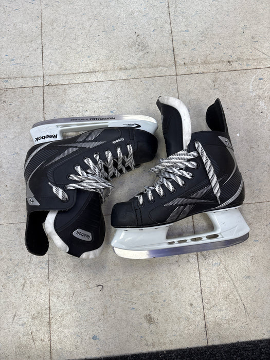 Used Reebok XT Size 6.0D Skate