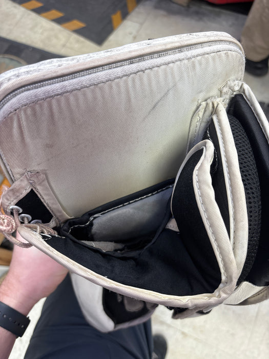 Used CCM Extreme Flex 860 Senior Full Right Blocker