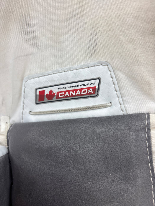 Used Brian’s Iconik 33+1 Senior Goal Pads