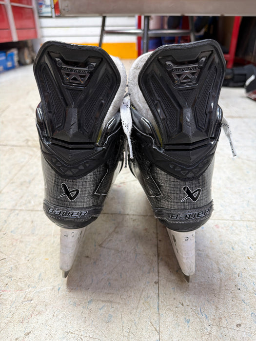 Used Bauer Supreme M50 Pro Size 2.5D Skates