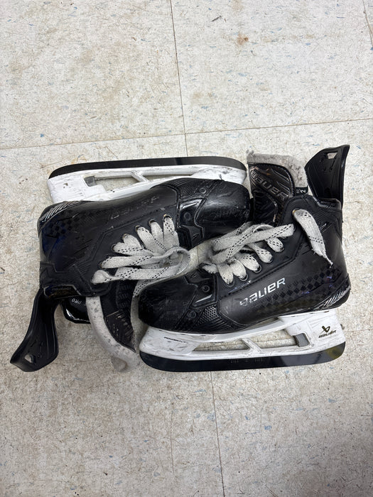 Used Bauer Supreme Shadow Size 5.5 Fit 2 Skates