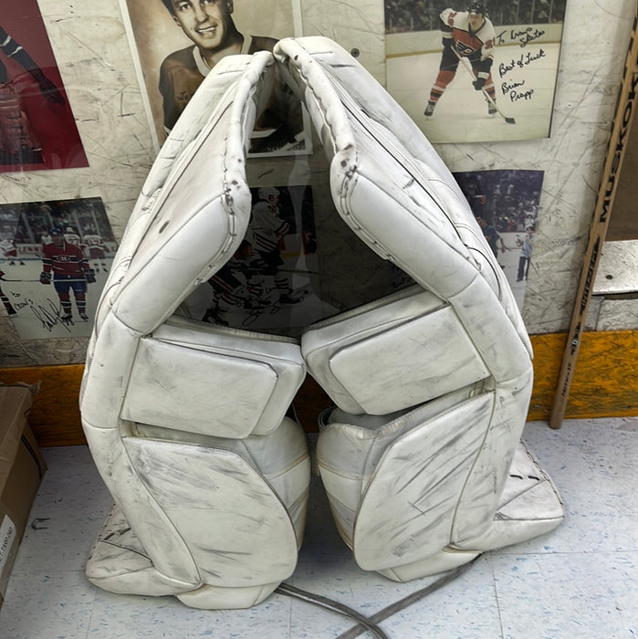 Used CCM EFlex 5.9 34+1 Goal Pads