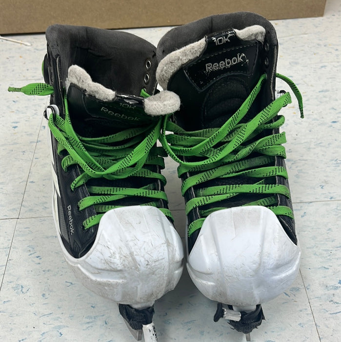 Used Reebok 10K Size 4 Goal Skates