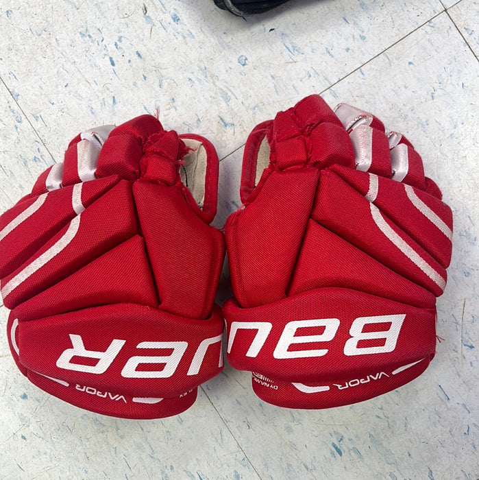 Used Bauer Vapor X60 10" Gloves