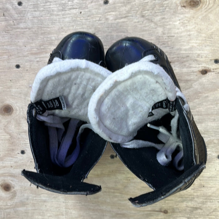 Used Bauer Charger Size 13 Skates