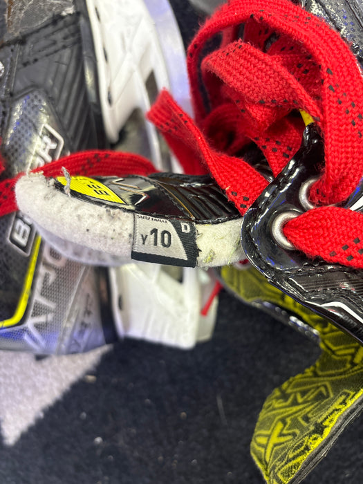 Used Bauer Vapor 3x Size 10.0D Youth Skates