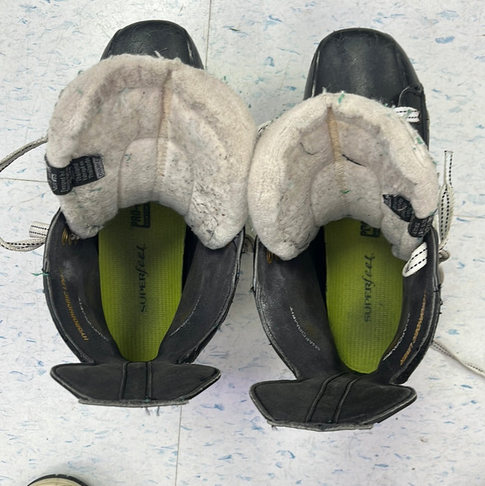 Used Bauer Supreme One Matrix Size 6 Player Skates