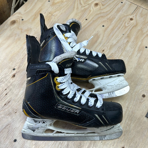 Used Bauer One.9 Player Skates 5D