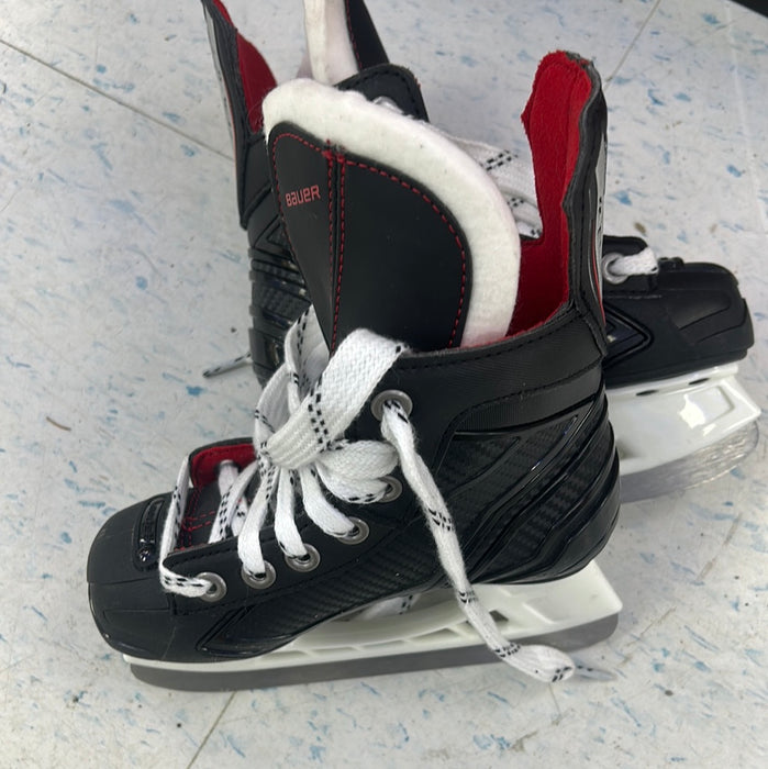 Used Bauer Vapor X250 Youth Skates