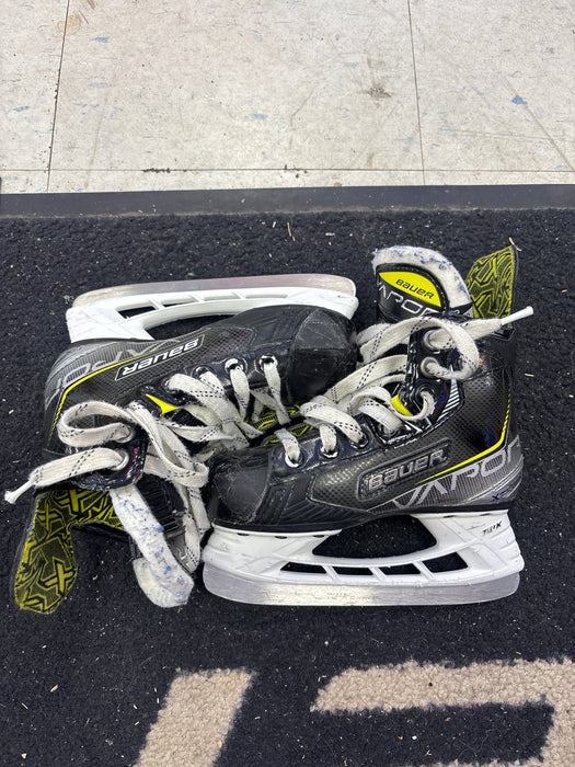 Used Bauer Vapor 3x Youth 11.5 Skates