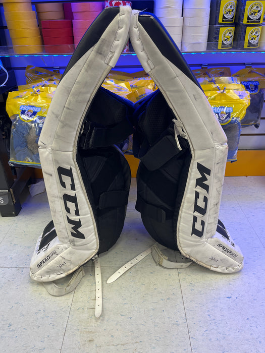 Used CCM E4.5 30+1 Used Goalie Leg Pads