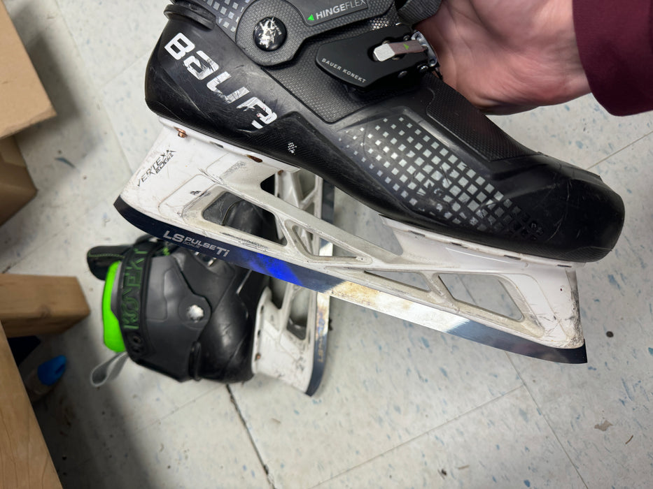 Used Bauer Konekt Goalie Skates Size 9