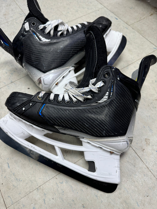 Used Bauer HyperLite2 Timothy Liljegren Leafs Pro Stock Skates Size 8E
