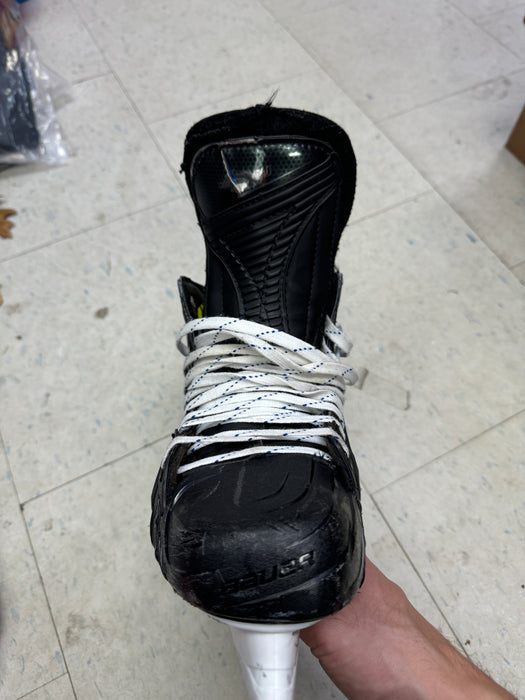 Used Bauer HyperLite2 Timothy Liljegren Leafs Pro Stock Skates Size 8E