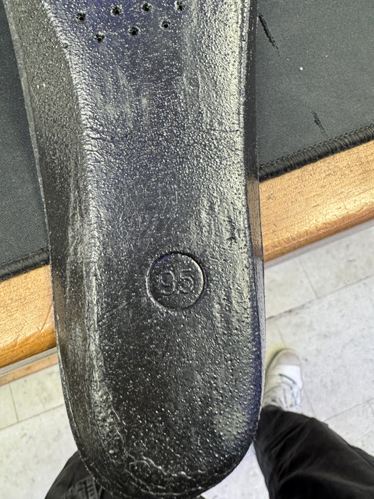 Used Bauer Supreme Mach Pro Stock Skates Size 9.5