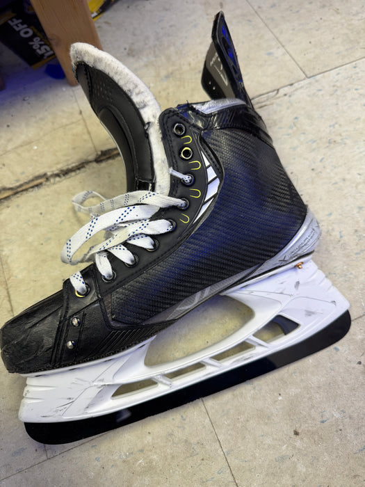 Used Bauer Hyperlite Pro Stock Skates Size 10.75