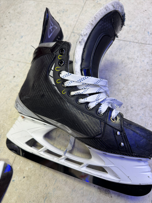 Used Bauer Hyperlite Pro Stock Skates Size 10.75