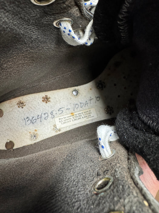 Used Bauer Mach Size 9.75 Pro Stock Skates