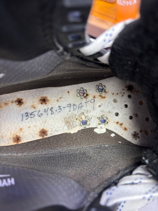 Used Bauer Hyperlite Size 9.0D Connor Dewar Skates