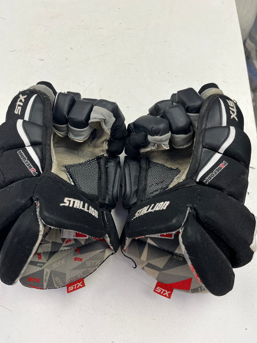 Used STX HPR 13" Player Gloves