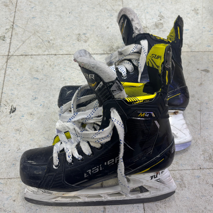 Used Bauer M4 Skates Senior 7 Fit 3