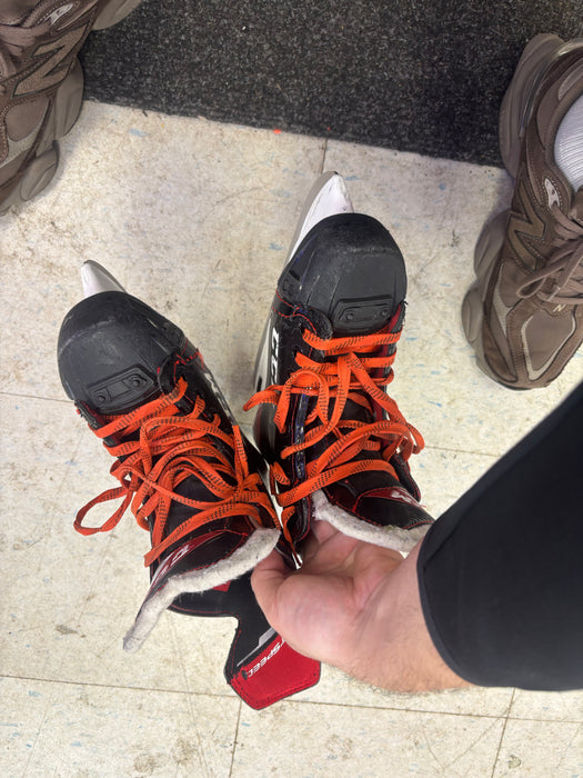 Used CCM FT 475 Skates Junior 2.0