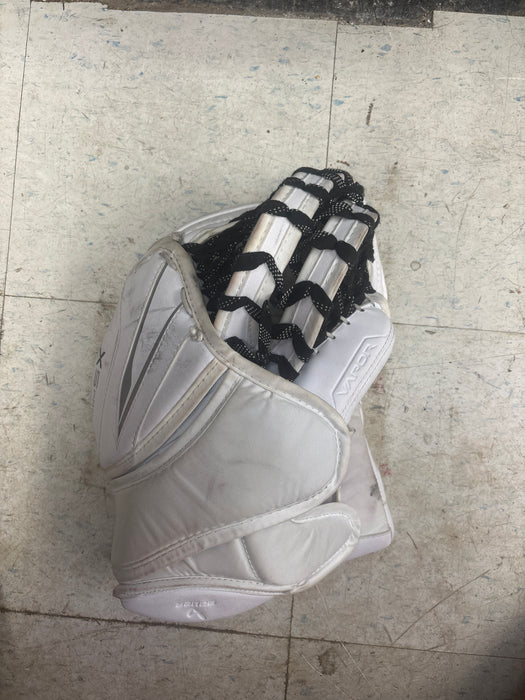 Used Bauer Vapor X5 Pro Goalie Catcher Size Intermediate
